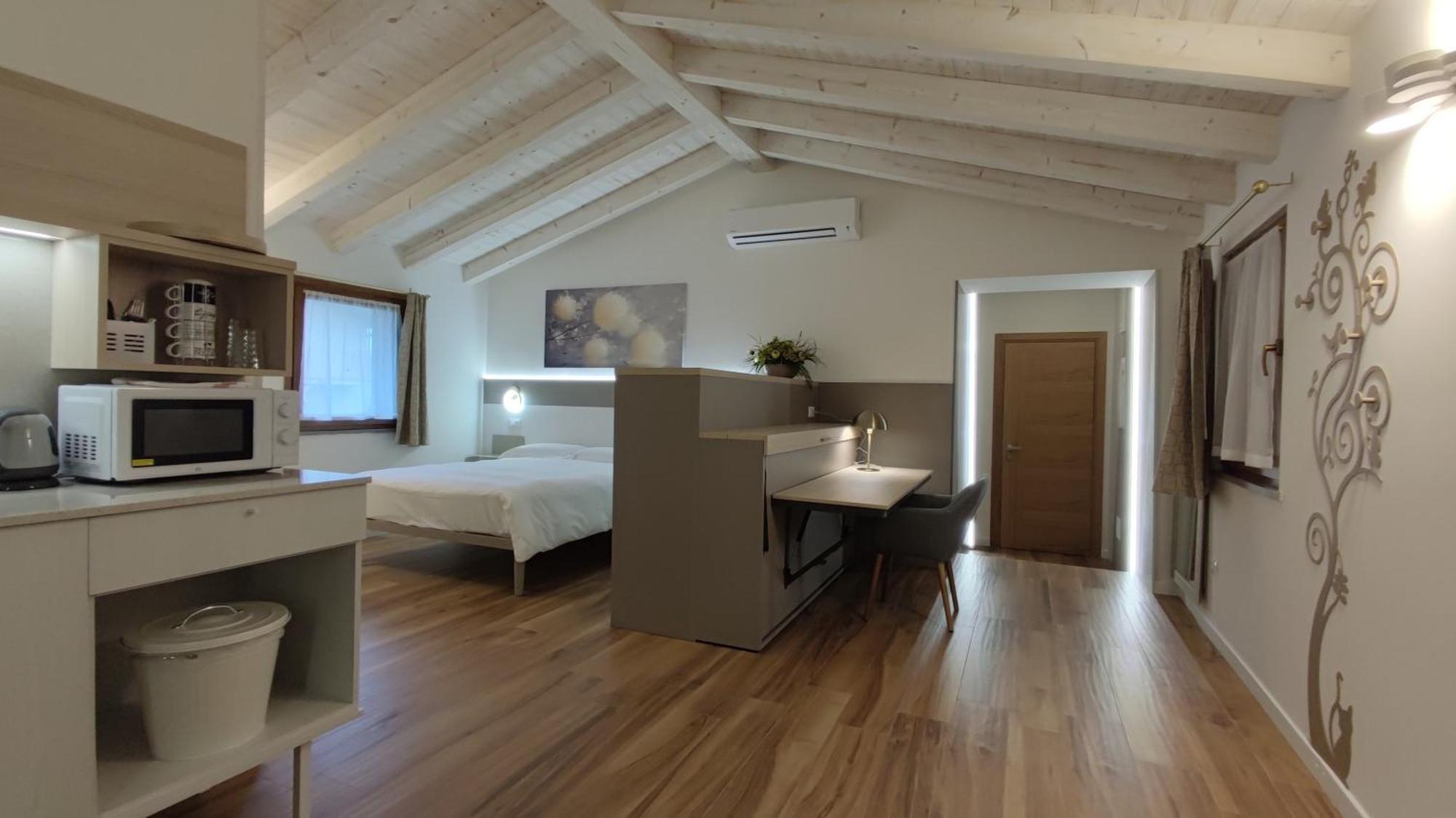 Agriturismo Cjargnei Povoletto ภายนอก รูปภาพ