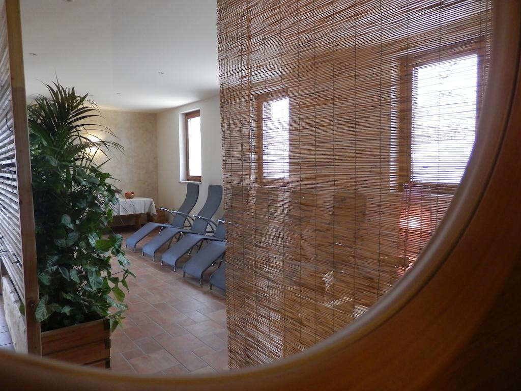 Agriturismo Cjargnei Povoletto ภายนอก รูปภาพ